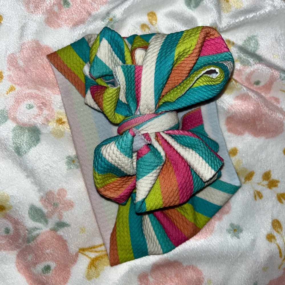 Bows - Picture 5 of 8